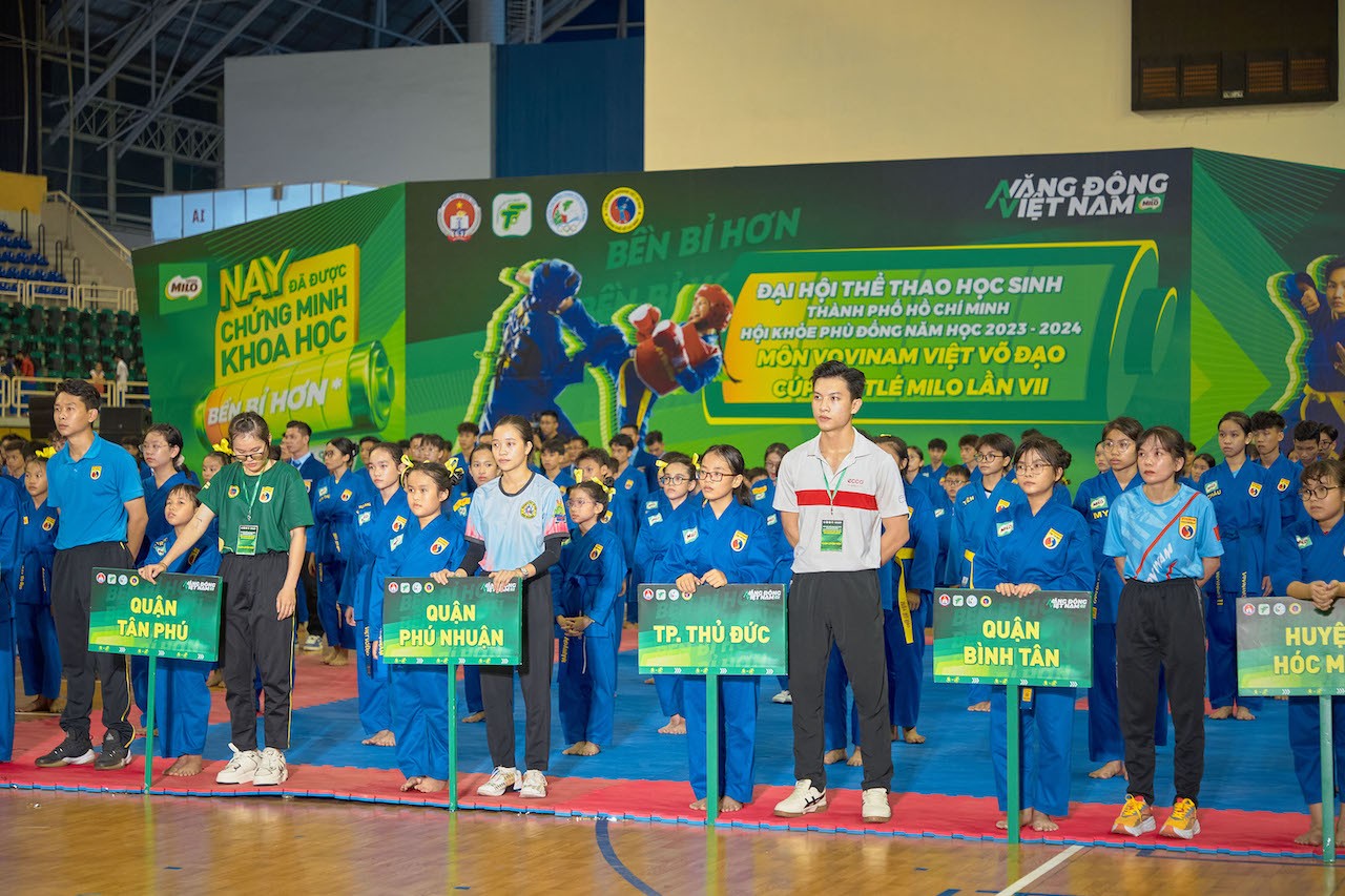 2-dai-hoi-the-thao-hoc-sinh-thanh-pho-ho-chi-minh-hoi-khoe-phu-dong-nam-hoc-2023-2024-mon-vovinam-viet-vo-dao-cup-nestle-milo-lan-thu-vii-thu-hut-gan-1500-van-dong-vien-hoc-sinh-1714139809.jpg
