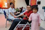 Vợ chồng rủ nhau du xuân tại Viện Máu, trao 'lì xì sự sống' đầu năm