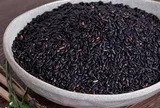 Gạo lứt đen tưởng là “siêu thực phẩm” nhưng không phải ai cũng ăn được: 3 nhóm người nên hạn chế