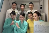 Bức thư viết tay của cơ trưởng chuyến bay VNA gửi bác sĩ Bạch Mai đang được chia sẻ nhiều nhất lúc này
