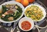 Tưởng rau bina đã là "nữ hoàng bổ gan", hóa ra vẫn thua 1 loại rau quê bán đầy chợ Việt