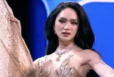 Gần 1 tỷ đồng cứu Hương Giang vào top 10 Miss Grand