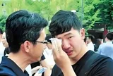 Nam sinh là thủ khoa toàn tỉnh vẫn trượt đại học, cơ quan tuyển sinh khẳng định: "Em không đủ điều kiện xét tuyển"