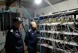 Phát hiện căn nhà không người ở vẫn phát sinh 1 triệu đồng tiền điện mỗi tháng: Cảnh sát ập vào, sững sờ trước cảnh tượng bên trong