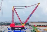 XCMG ra mắt cần cẩu vòng 14.000 tấn đầu tiên trên thế giới, tái định nghĩa năng lực nâng siêu trọng