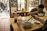 Thói quen phổ biến khi ăn phở khiến người Việt nạp lượng muối lớn