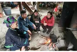 Giữ trẻ em gái ở lại trường: Câu chuyện phía sau một dự án áo thun