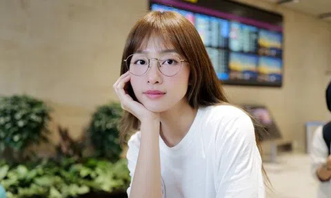 Diễn viên Khả Ngân bất ngờ "ẩn ý" chuyện sẽ lên xe hoa?