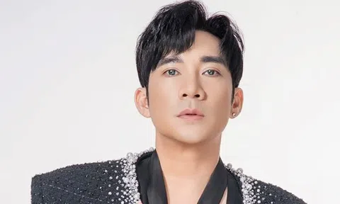 Nam ca sĩ giàu có, nổi tiếng, phong độ, ở biệt thự 50 tỷ đồng nhưng U50 vẫn độc thân