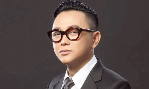 "Anh cả của làng mốt Việt" trước khi vướng vòng lao lý: 1 bộ váy kiếm 500 triệu, hé lộ bên trong cơ ngơi khủng