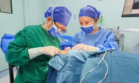 Người đàn ông bất ngờ phát hiện mắc ung thư: Bác sĩ nói "do chủ quan với 1 thứ ở trên mặt suốt 20 năm"