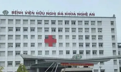 Một bệnh viện thông báo tuyển dụng 268 viên chức