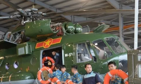 Trực thăng quân đội sẵn sàng bay cứu hộ, cứu nạn các tỉnh Nam Trung Bộ