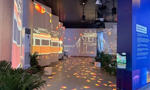 Hà Nội nghìn năm "hiện lên" bằng ánh sáng, công nghệ tại triển lãm "Hà Nội Rạng Rỡ - Ánh sáng và Di sản"