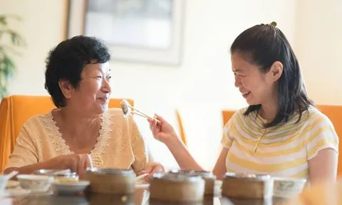 Sau trung niên mới nhận ra: Muốn gia đình không sứt mẻ, chớ dại nhắc lại 3 điều này với con cái