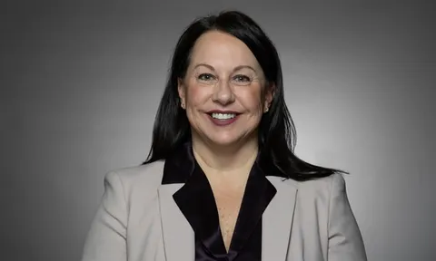 Panduit củng cố cam kết về sự xuất sắc với khách hàng bằng việc bổ nhiệm bà Holly Garcia làm Giám đốc Thương mại