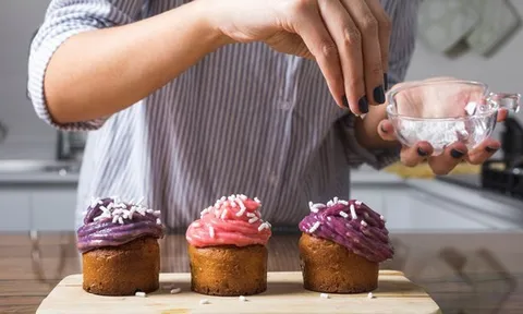 Chỉ 1 tuần không ăn đồ ngọt, tôi bất ngờ với những gì xảy ra trên gương mặt, đầu óc và đôi chân của mình