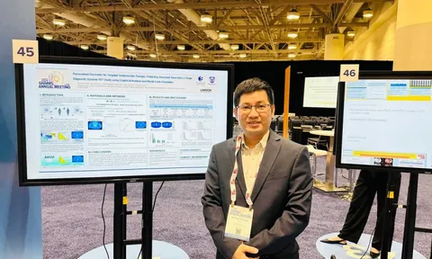 Tiến sĩ Việt từ chối Harvard để trở lại bệnh viện