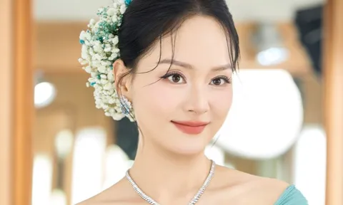 Lan Phương lại “phát điên” rồi!