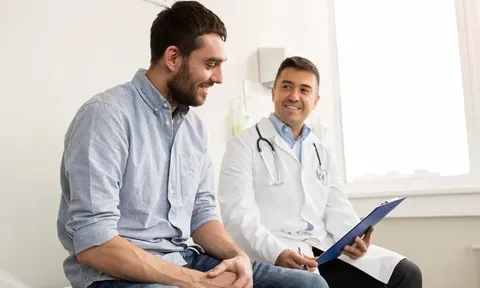 Phát hiện 2 độ tuổi mà sức khỏe bỗng xuống dốc rõ rệt - không phải 50