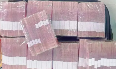 Phát hiện người phụ nữ kéo vali đến ngân hàng rút gần 9 tỷ đồng tiền mặt, công an triển khai các biện pháp nghiệp vụ vào cuộc