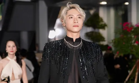 Hoàng Long từ phim Mưa Đỏ đến sân khấu WeChoice Awards 2025: Diễn xuất trực tiếp quá đỉnh!