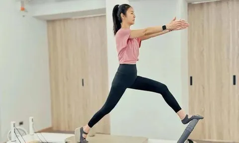 Vóc dáng tuổi 50 nhưng khiến gái 20 cũng phải tị của Lâm Tâm Như