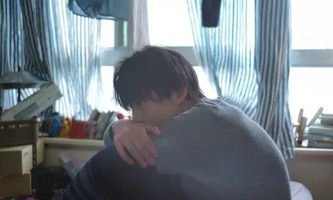 Cảnh báo gấp: Bác sĩ chỉ ra 3 thói quen khiến “cậu nhỏ” ngắn lại, nguy cơ teo vĩnh viễn nếu để lâu