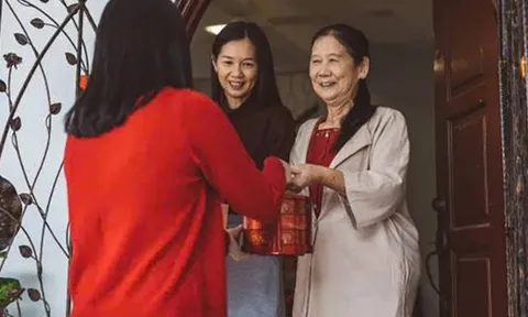 Bất ngờ tiêu chí chọn người xông đất: Nam hay nữ không quan trọng bằng điều này