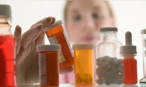 Những loại thuốc cần phải có trong mọi gia đình ngày Tết