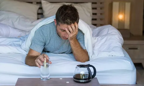 5 dấu hiệu nguy hiểm xuất hiện sau khi uống rượu: Có 1 cũng cần đi khám ngay