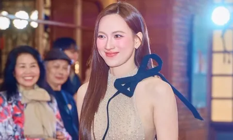 Trường Giang bị hất văng