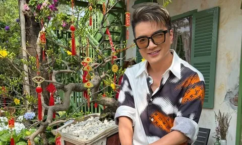 Đàm Vĩnh Hưng: "Tôi nghĩ hình như mình là yêu quái chứ không bình thường"