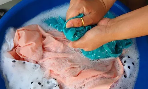 Nữ sinh 18 tuổi nhiễm virus gây ung thư cổ tử cung chỉ vì 1 việc khi giặt giũ hầu như nhà nào cũng làm