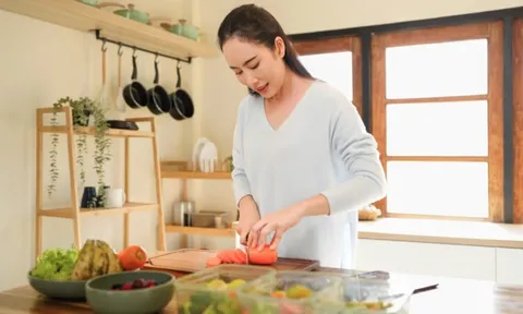 5 hành động mà ung thư “rất sợ”: Làm đúng thì cả gia đình hưởng lợi