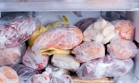 Thợ điện nói: 7 sai lầm khi dùng tủ lạnh khiến tiền điện tăng vọt, nhà nào cũng mắc ít nhất 3 lỗi