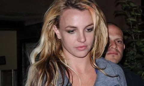 Khó cứu Britney Spears