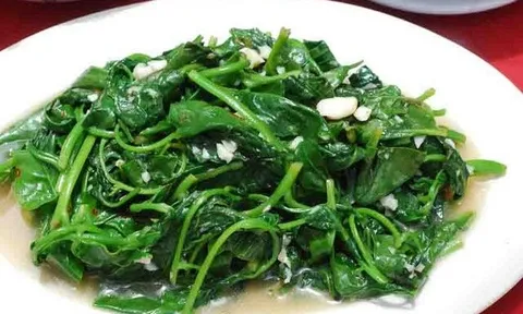 Một loại rau quen thuộc trong mâm cơm nhưng người xưa khuyên nên ăn vào đầu tuần để “mở vận”