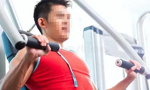 Nam HLV thể hình 29 tuổi phát hiện nhiễm HIV dù sống rất kỷ luật, bác sĩ lắc đầu: "Quá chủ quan!"