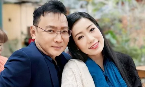 Á hậu đầu tiên của Việt Nam là NSND: Tuổi 55 học Tiến sĩ, được chồng doanh nhân hết lòng ủng hộ