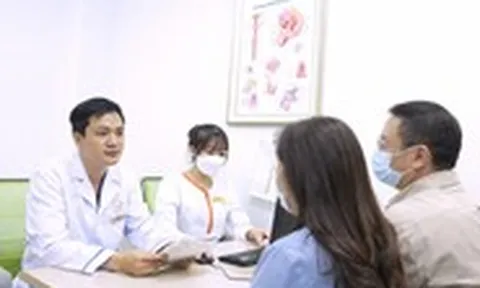 Sau 10 năm xa cách, cặp vợ chồng gặp trục trặc đời sống chăn gối vì áp lực tâm lý