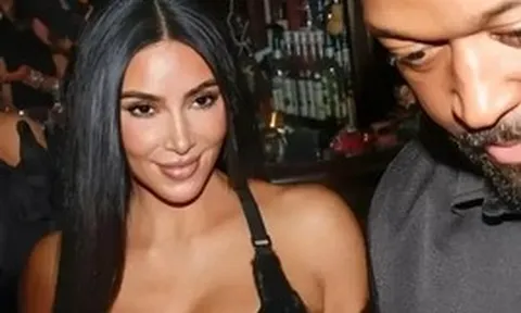 Kim Kardashian bị kiện