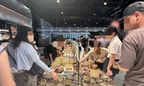 Sau 8h tối, siêu thị là thiên đường: “Không phải ban ngày không mua nổi, mà ban đêm mới thật sự đáng tiền”