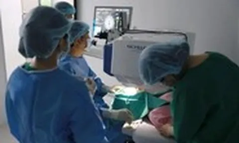 LUMOPRO™ - Thế hệ tiên tiến của xóa cận vết mổ nhỏ