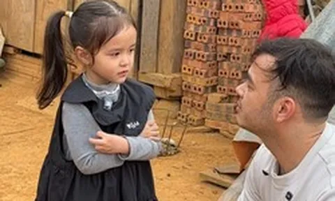 Ông bố người Đức gốc Việt: Không ép con chạm đỉnh, để con học từ chính lựa chọn của mình