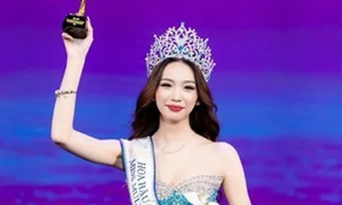 Người đẹp quê Ninh Bình vừa đăng quang Hoa hậu Văn hóa Việt Nam 2026