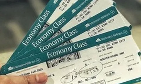 Khách đi máy bay lưu ý: Từ bây giờ, có thể dùng vé máy bay giấy để làm 1 việc tại sân bay Nội Bài