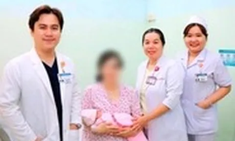 Thai phụ mang u xơ tử cung 1,1kg, bác sĩ mổ cứu mẹ con an toàn
