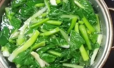 Học người Nhật cách biến rau héo thành rau tươi, mẹo luộc rau xanh, ngọt và giữ được nhiều dinh dưỡng