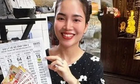 Trúng độc đắc xổ số miền Nam, khách hàng nhận thưởng 10 tỉ đồng tại nhà